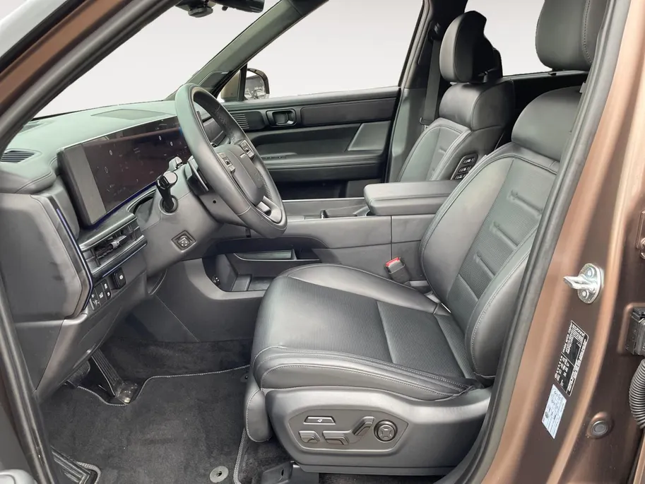 Hyundai Santa Fe 1.6 T-GDI PHEV Black Line 4WD 6p | Trekhaak | Leder | Stoelverwarming + koeling | 360 Camera