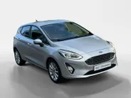 Ford Fiesta 1.0 EcoBoost Titanium | Bluetooth | Apple Carplay/Android Auto | Cruise Control | Climate Control | Camera | Navigatie | Stoelverwarming |