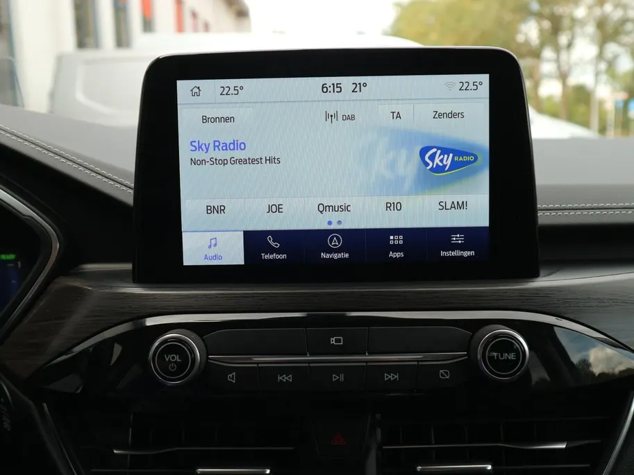 Ford Kuga 2.5 PHEV Vignale | TREKHAAK | PANO | HUD | ADAP CRUISE | WINTER |