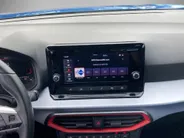 SEAT Arona 1.0EcoTSI/95PK FR · Apple/Android Car Play · LED · Cruise control · Garantie t/m 08-04-2027