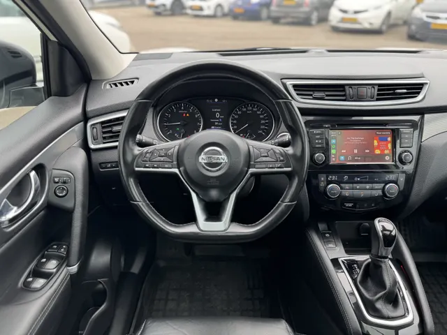 Nissan QASHQAI 1.3 DIG-T Premium Edition automaat afn. Trekhaak