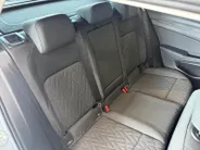 Volkswagen Golf 1.5 eHybrid PHEV Life Edition 8.5 Facelift stoelverw.
