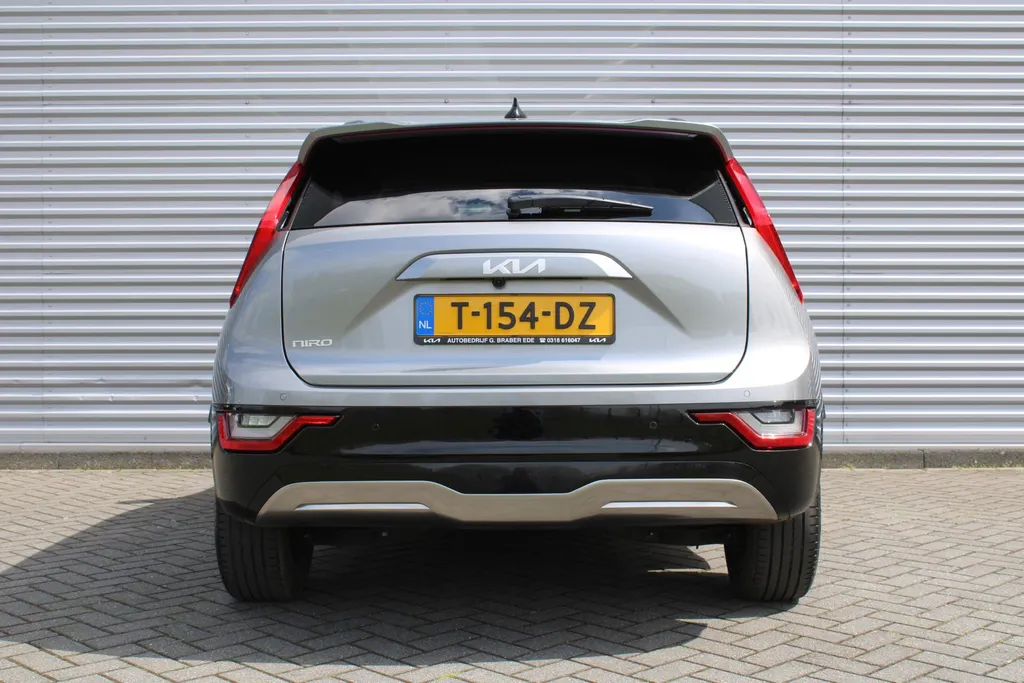 Kia Niro EV DynamicPlusLine 64.8 kWh | Airco | Navi | Camera | Cruise | 17' LM | PDC |