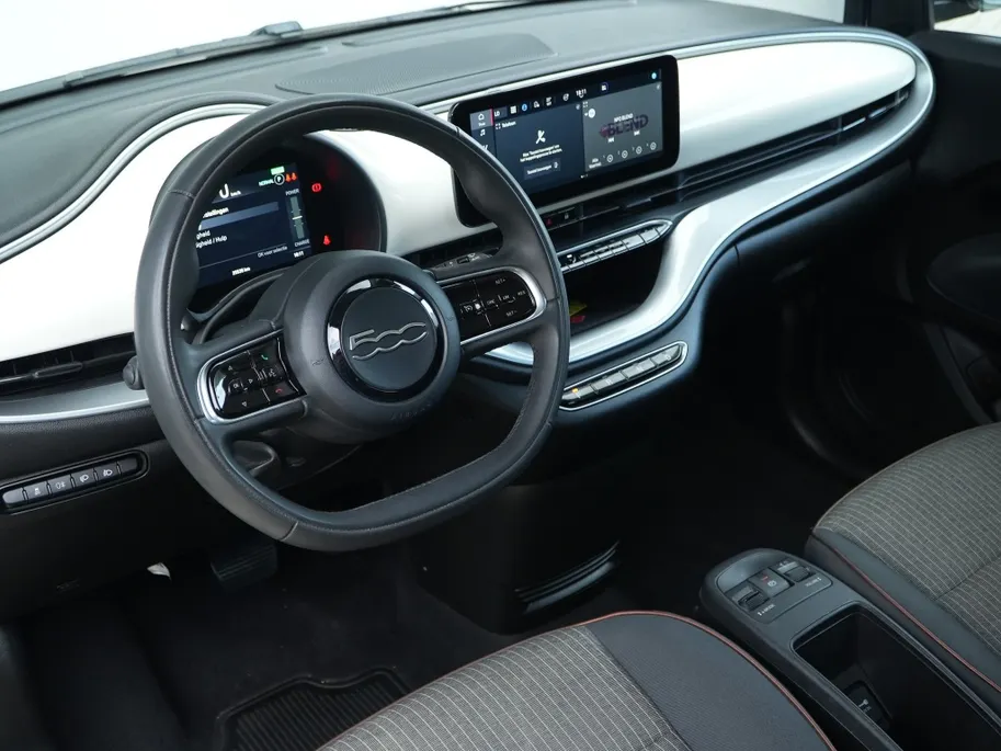 Fiat 500e Icon 42KWH | Carplay | Cruise | Clima | BTW | 16'