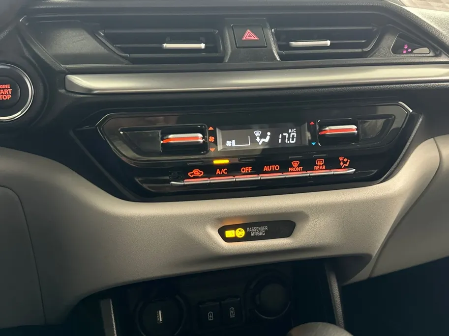 Suzuki Swift 1.2 Style Smart Hybrid Automaat | Navigatie | Apple Carplay/Android Auto | Adaptieve Cruise Control
