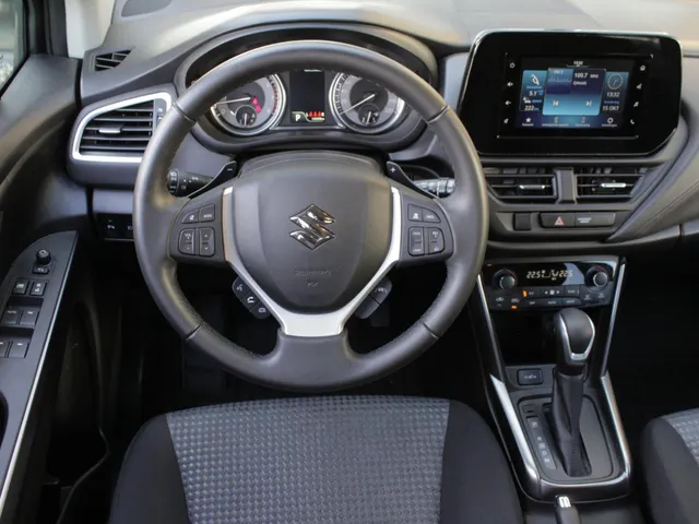 Suzuki S-Cross 1.5 Hybrid Select Automaat | Cruise | Carplay/Android | Camera | Park sens | Lm-Velgen