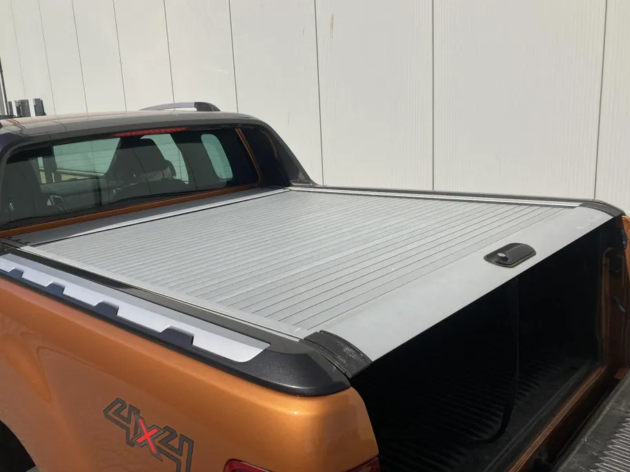 Ford Ranger 3.2 5-cilinder TDCi 200 pk 4WD Wildtrak Supercab Adaptieve Cruise Control - Navigatie - Trekhaak- afsluitbare Rollertop