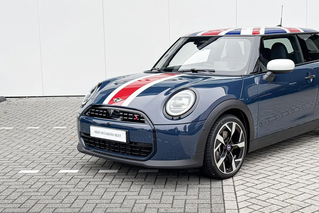 MINI Cooper 3-deurs 1.5 Cooper C Oxford Edition