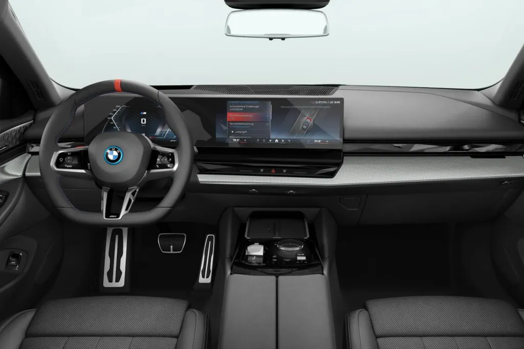 BMW i5 Touring M60 xDrive 84 kWh