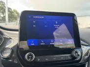 Ford Puma 1.0 EcoBoost Hybrid 125 pk ST-Line Navigatie - Apple Carplay/ Android Auto - Winter Pack - Achteruitrijcamera
