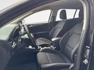 Ford Focus Wagon 1.0 EcoBoost Hybrid Titanium | Trekhaak | Stoel, stuur en voorruitverwarming | Cruise | Climate