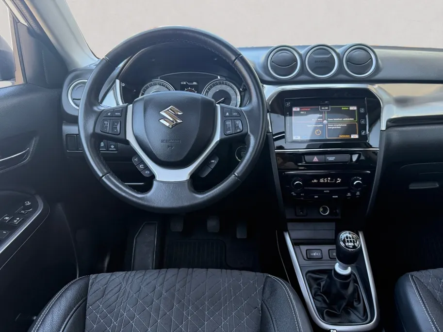 Suzuki Vitara 1.4 Boosterjet Style Smart hybrid | Panoramadak | Camera | Apple/android