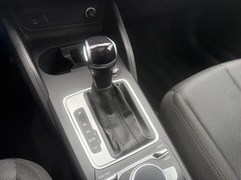 Audi Q2 35 TFSI Pro Line | Automaat | Schuif-kantel Dak | Climate Control | Cruise Control | DAB | 12 Maanden Bovag Garantie