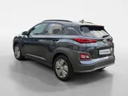 Hyundai Kona EV Fashion 64 kWh | Zeer nette auto | 97,6 % SOH | Navigatie | Head-up display | Achteruitrijcamera | Hoge zit |