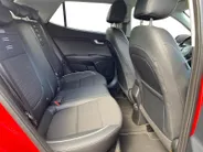 Kia Stonic 1.0 T-GDi MHEV GT-PlusLine | AUTOMAAT | Climate control | Dodehoekdetectie | Stoelverwarming en ventilatie | 17 inch lichtmetalen velgen | Navigatie | Parkeercamera | Elek.  schuif/kanteldak |