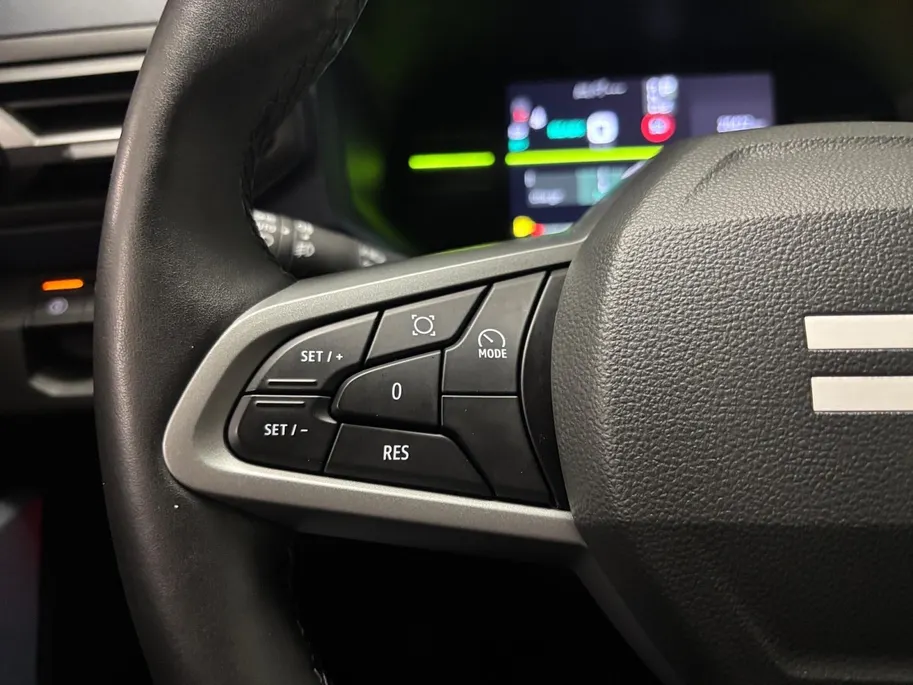 Dacia Duster 1.6 Hybrid 140 Journey AUTOMAAT NAVI AIRCO 360CAMERA CRUISE CONTROLE LM VELGEN HOGE INSTAP APPLE CARPLAY ANDROID AUTO ZEER MOOIE AUTO DEALER ONDERHOUDEN PAS 20000KM