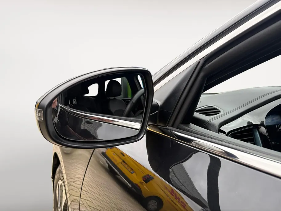 Kia Ceed Sportswagon 1.0 T-GDi MHEV Design Edition | Stoel en stuurverwarming | Navigatie | Camera | Apple Carplay / Android Auto | Elektrisch achterklep |