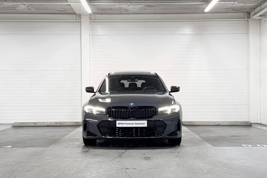 BMW 3 Serie Touring 330e
