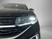 Volkswagen T-Cross 1.0TSI/116PK R-Line DSG · Trekhaak · Navigatie · Camera + Parkeersensoren · Apple/Android Car Play · Stoelverwarming · Garantie t/m 27-07-2030 of 100.000km
