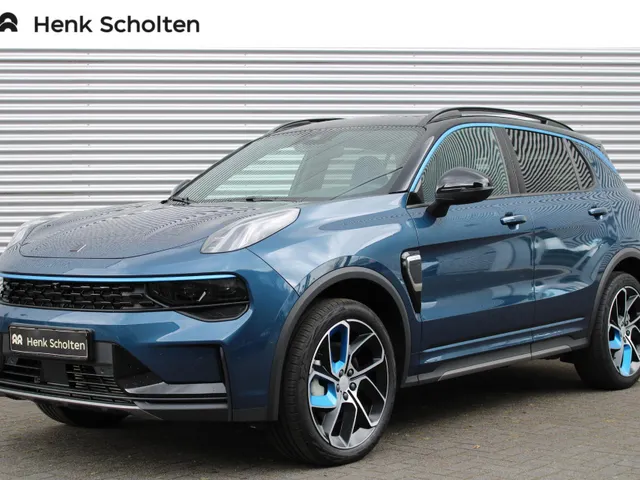 Lynk & Co 01