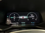Renault Clio 145PK E-Tech Full Hybrid Techno Automaat | Digital Cockpit | 9,3' Navi | Climate Control | Apple CarPlay/Android Auto | Camera | Cruise Control | Armsteun | Lichtmetalen Velgen |