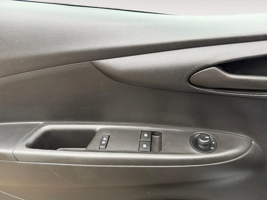 Opel KARL 1.0 ecoFLEX Edition | AIRCO | LAGE KILOMETERS | 1 JAAR BOVAG GARANTIE | ELEKTRISCHE RAMEN |