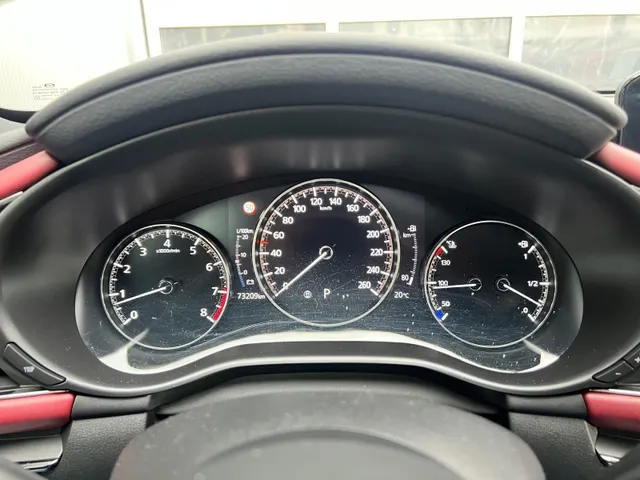 Mazda 3 2.0 e-SkyActiv-X M Hybrid 186 Luxury AUTOMAAT | SUNROOF | AERO PACK | LEDER | Bose AUDIO | APPLE CARPLAY/ANDROID AUTO | A.CAMERA | NED. AUTO |