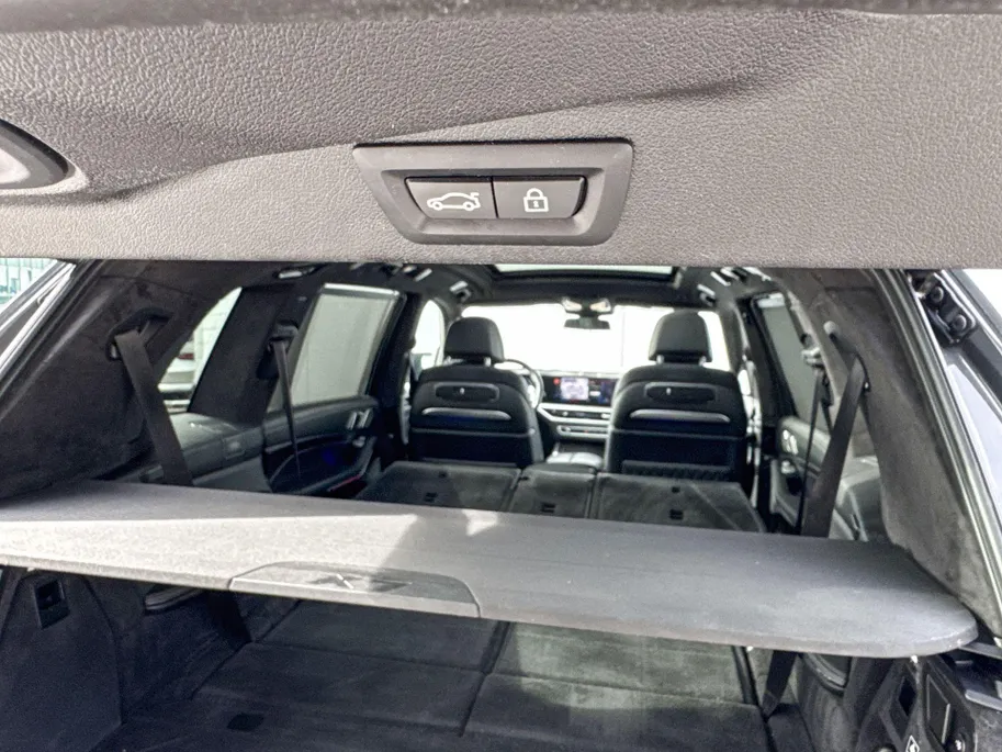 BMW X7 M60i xDrive