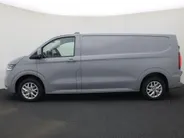 Volkswagen Bedrijfswagens e-Transporter Bedrijfswagens Bestelwagen Bulli 64kWh 286pk L2 700168