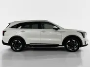 Kia Sorento 1.6 T-GDi Plug-in Hybrid 4WD DynamicPlusLine 7p | Glazen schuif-/kanteldak | BOSE premium geluidsinstallatie | Stoel- en stuurverwarming | NU €3000 inruilpremie!