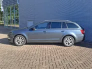 Škoda Octavia Combi 1.0 TSI Greentech Business Edition | Navigatie | Cruise Control | LM Velgen  | Apple Carplay/Android Auto | Parkeersensor achter | DAB