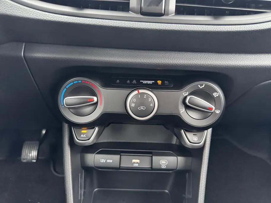 Kia Picanto 1.0 GDi DynamicLine | Demo | Direct Beschikbaar! | Navigatie | Airco | Cruise control | Camera | Apple Carplay / Android Auto |