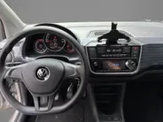 Volkswagen up! 1.0 65pk · Camera · P-Sensoren · Climatronic · Cruise Control · Telefoon Dock · 14'' Inch ·