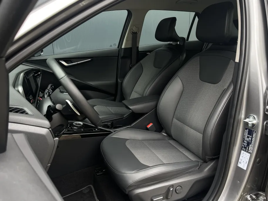 Kia Niro 1.6 GDi Hybrid ComfortLine | Camera | Navi | Apple Carplay | Android Auto | Lichtmetalen Velgen |