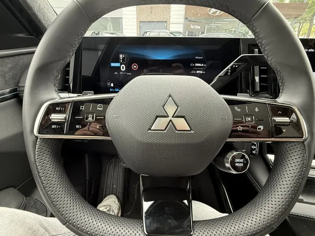 Mitsubishi Eclipse Cross Instyle 87 kWh