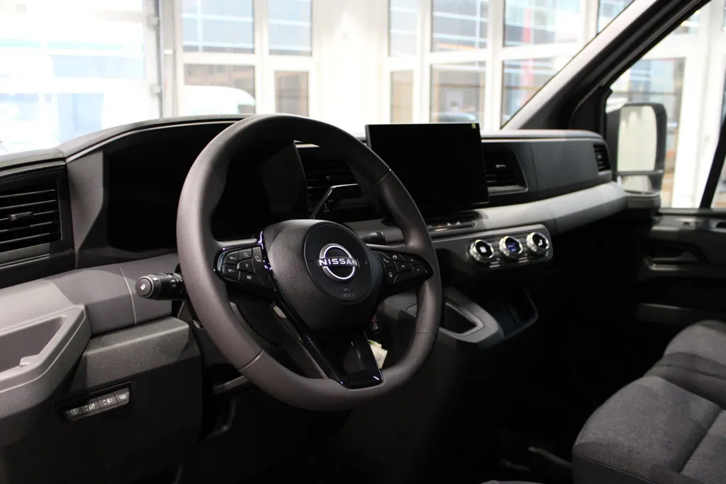 Nissan Interstar Interstar-e L2H2 Limited 87 kWh |100 % Elektrisch| Climate | Apple/Android Carplay | Cruise |