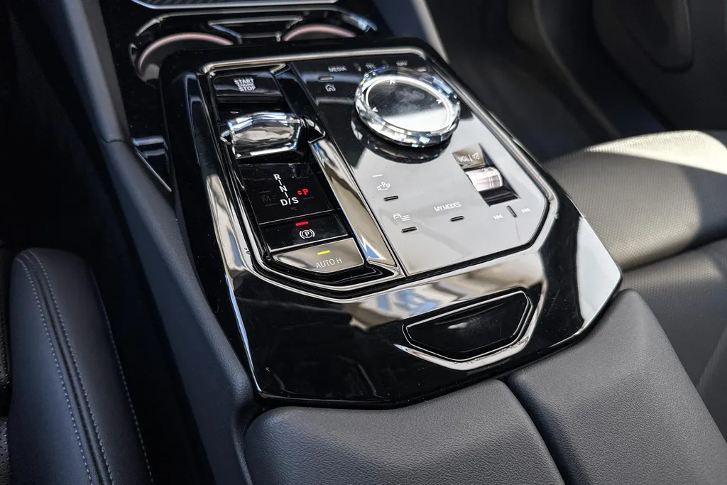BMW 5 Serie Touring 550e xDrive