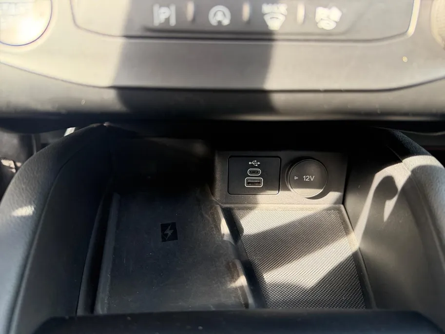 Ford Focus Wagon 1.0 EcoBoost Hybrid ST Line X | Automaat | Pano dak | BLIS | Adapt. Cruise control | Winter pack | Draadloos opladen mobiel | Parkeersensoren voor en achter | Achteruitrijcamera | B&O audio | Bovag garantie |