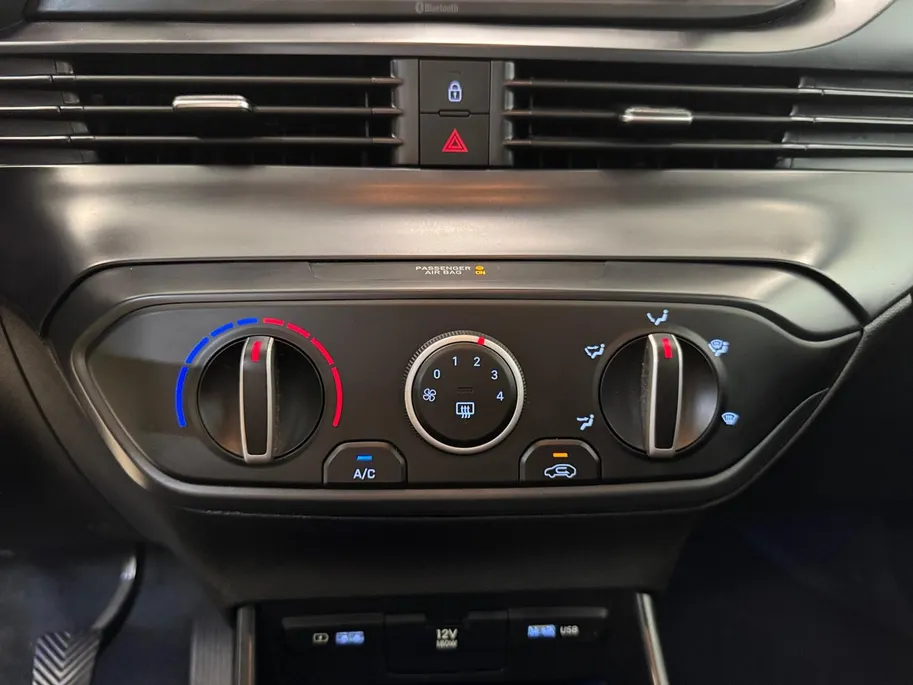 Hyundai i20 1.2 COMFORT | APPLE CARPLAY | CAMERA | DEALERONDERHOUDEN |
