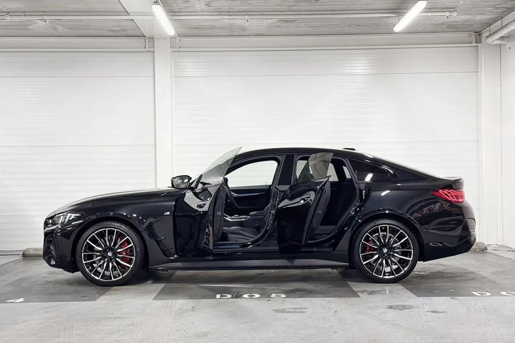 BMW i4 M60
