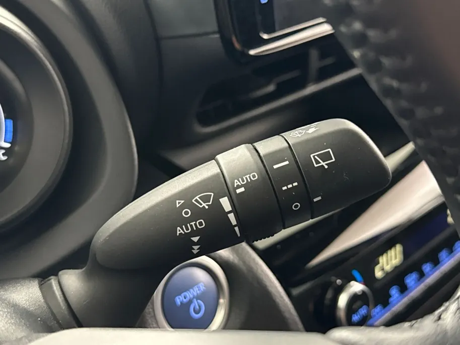 Toyota Yaris Cross 1.5 Hybrid Dynamic | Navigatie | 17'' L.M. Velgen | Adaptieve Cruise Control