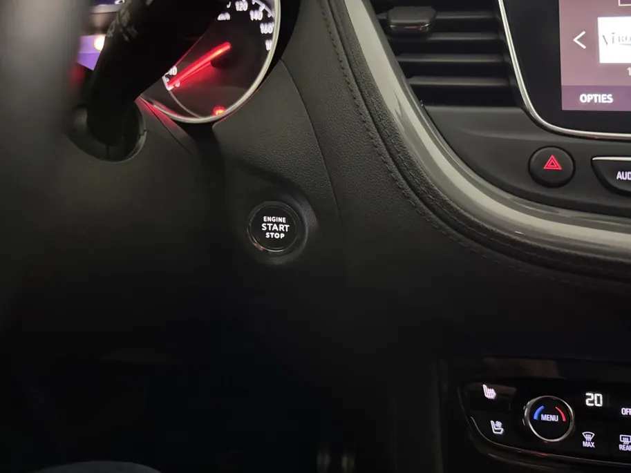 Opel Grandland X 1.2 Turbo Ultimate