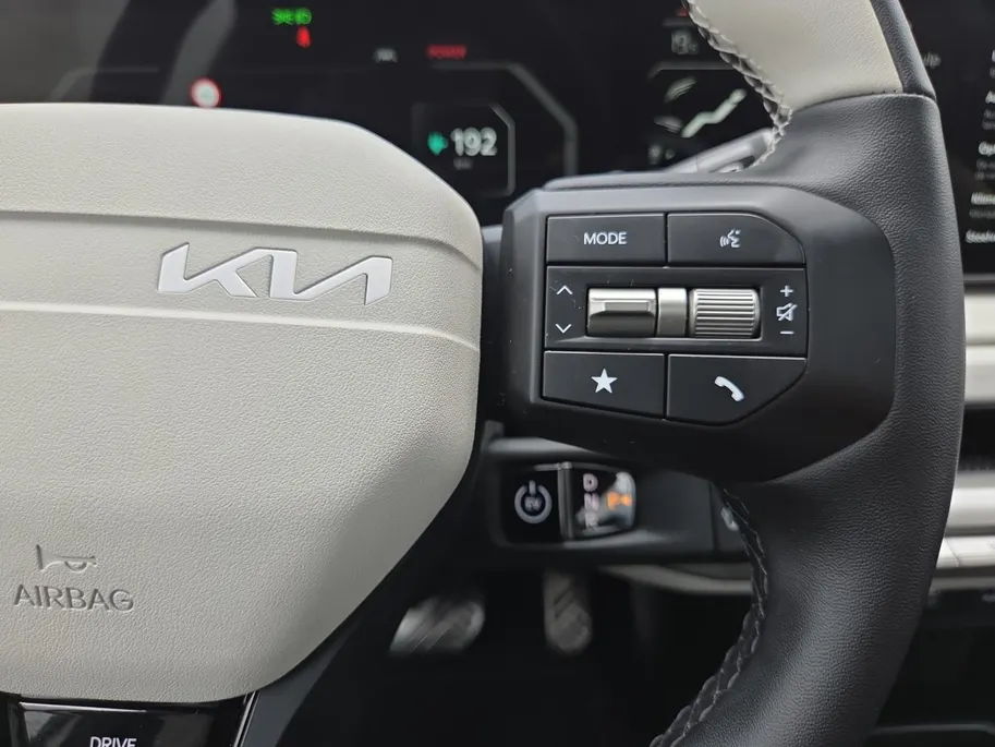 Kia EV4 GT-PlusLine 81.4 kWh Meest luxe uitvoering | 204 PK | Metallic lak | Fabrieksgarantie t/m 6-9-2032 + 3x 1 jaar*| NAP