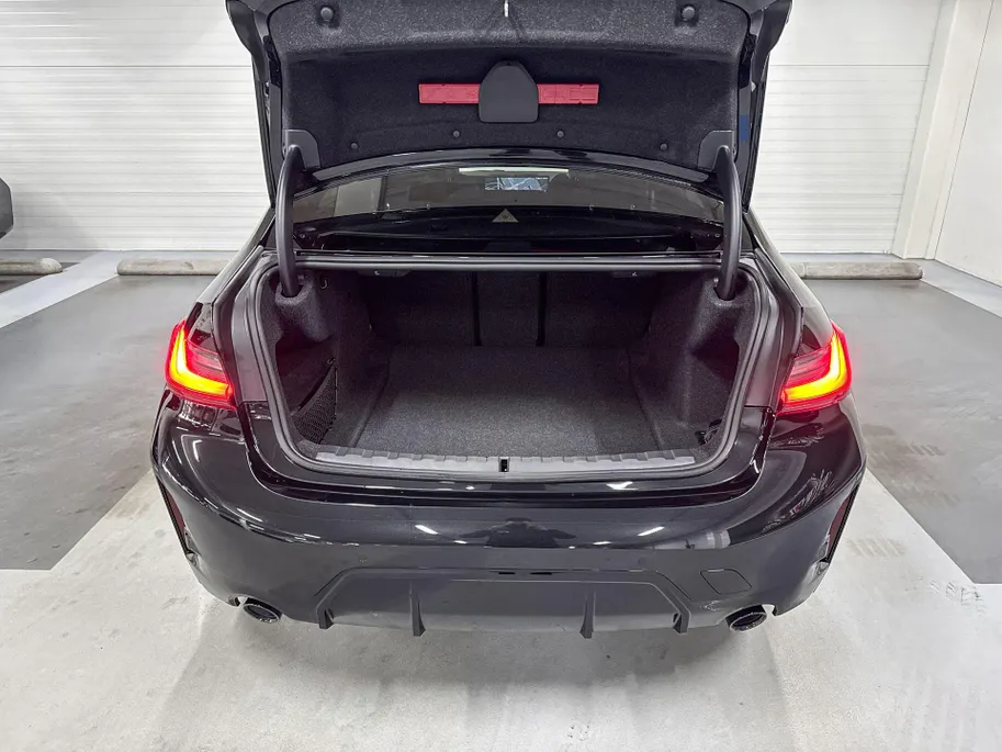BMW 3 Serie Sedan 318i