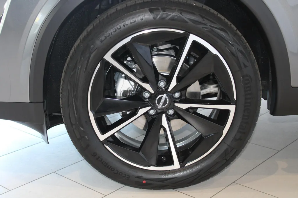 Nissan QASHQAI 1.3 MHEV Xtronic Tekna | NISSAN MORE 10 Jaar garantie | €6.000,- Korting | 1800 kilo trekgewicht | Panoramadak | Keyless | | Bomvol optie's  | 360 camera |