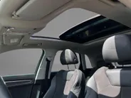 Audi Q3 35TFSI 110KW/150PK S-Line · Camera · Trekhaak · Panoramadak · Stoelverwarming · Apple/Android Car Play ·