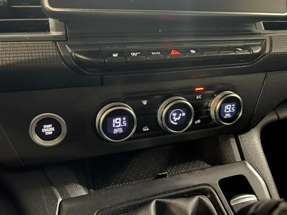Renault Kangoo 95PK Blue dCi Advance L1 | BPM VRIJ | Apple CarPlay/Android Auto | Stoelverwarming | Armsteun | Climate Control | Digital Cockpit | Cruise Control | Licht & Regen Sensor | Keyless Entry |