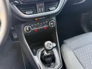 Ford Fiesta 1.0 EcoBoost Titanium | Bluetooth | Apple Carplay/Android Auto | Cruise Control | Climate Control | Camera | Navigatie | Stoelverwarming |