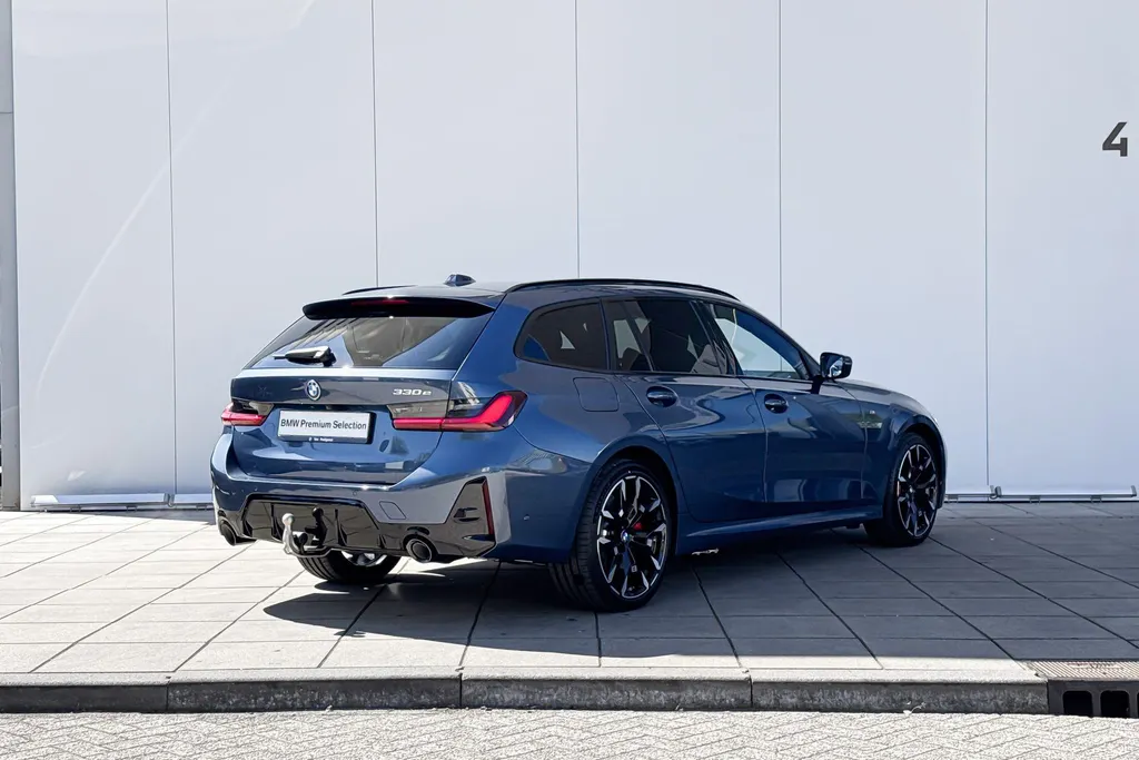 BMW 3 Serie Touring 330e