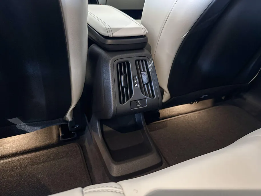 BMW iX1 eDrive20 67 kWh M Sport Edition